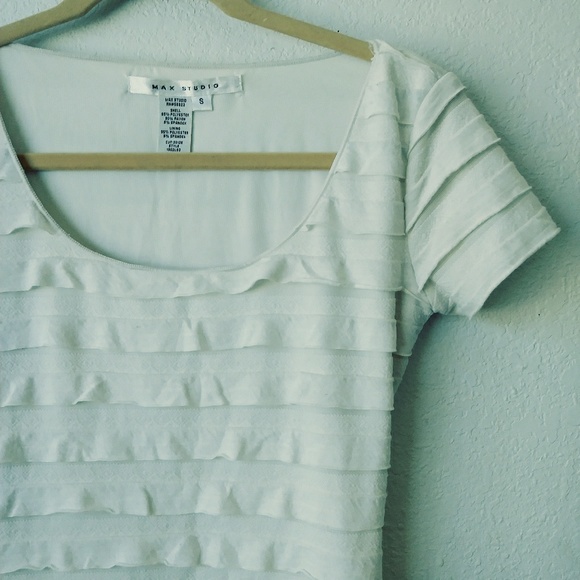 🆕 Max Studio Layered Ruffle Dress - Picture 3 of 4